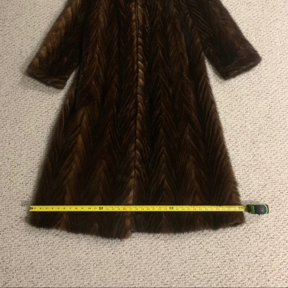 Authentic Mink Fur Long Shearling Coat - Picture 9 of 9